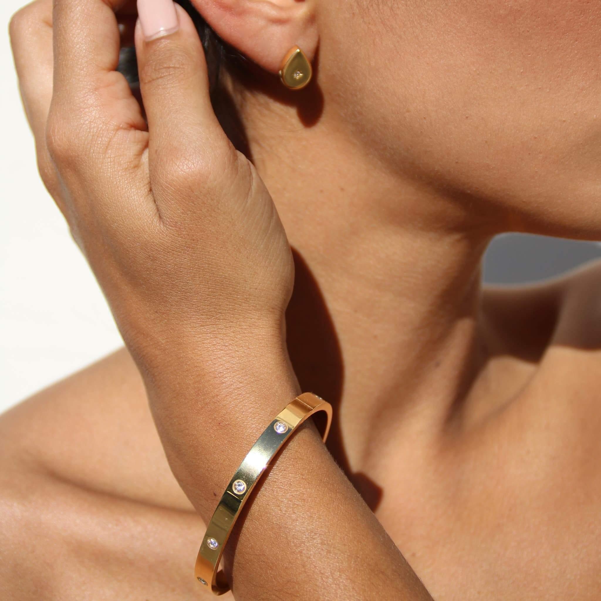 Gold Diamond Bangle - Biella Vintage