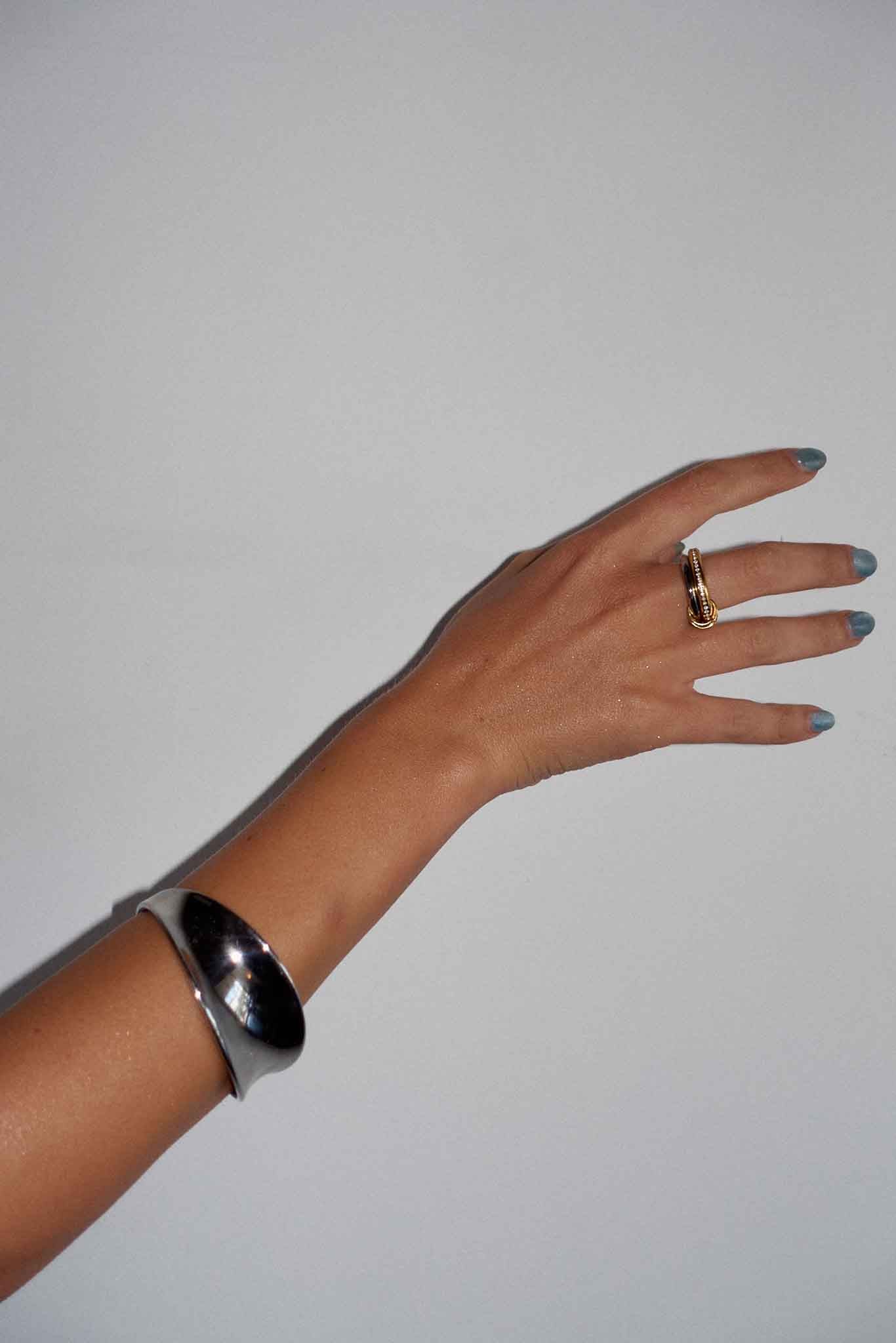 Linked Diamond Ring