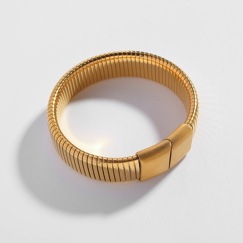 Ribbed Bangle