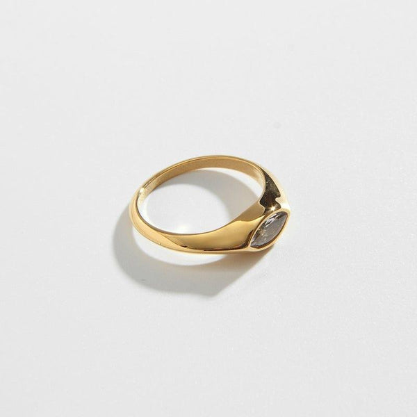 Mini Marquise Ring - Biella Vintage