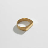 Mini Signet Ring - Biella Vintage